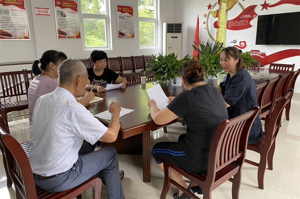 附件3 哨所为民解难题.jpg