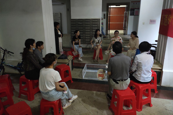 附件4 高速时代广场7号楼无主鸽子扰民楼栋议事会.jpg